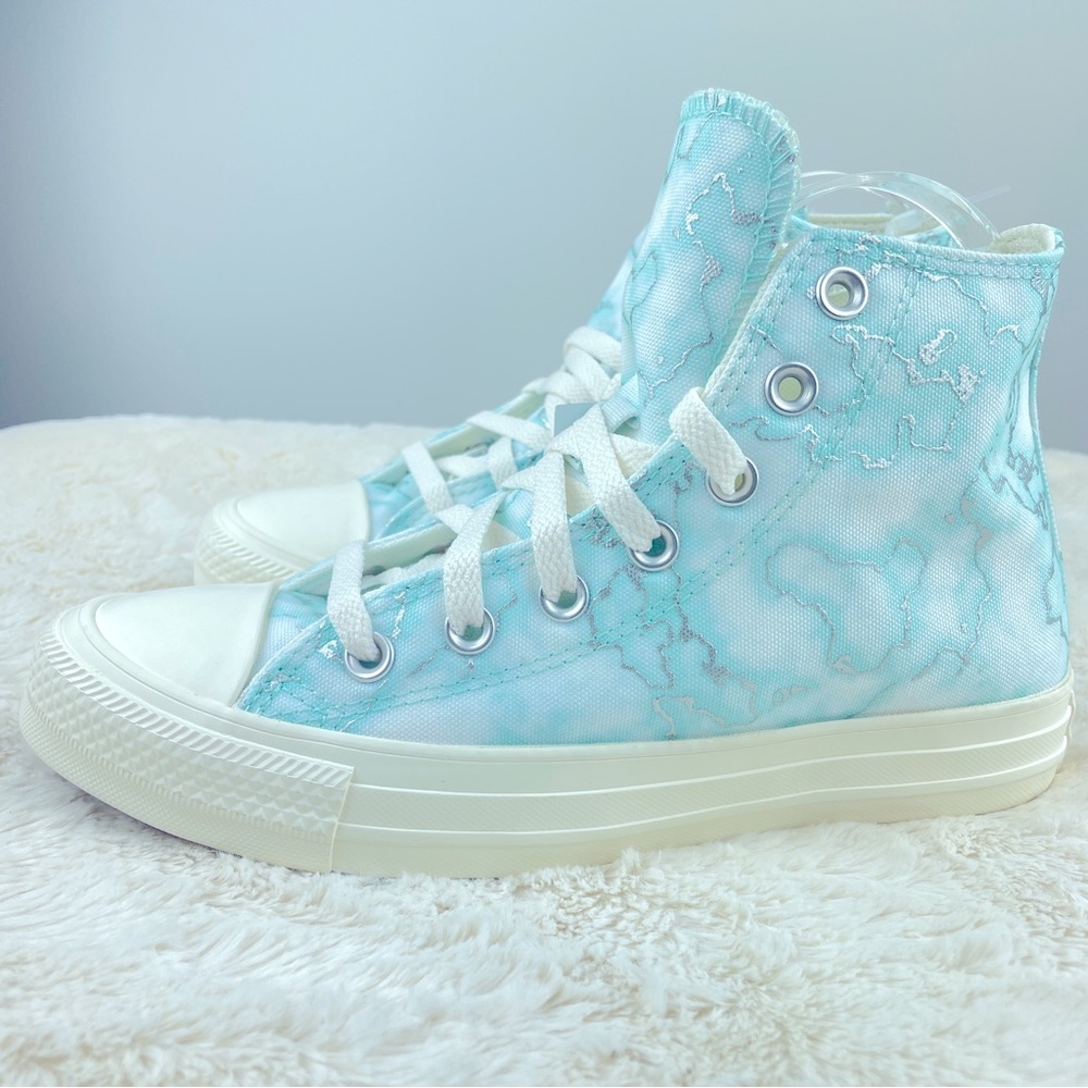 Chuck Taylor All Star High Light Dew Women Sneakers Women’s 7